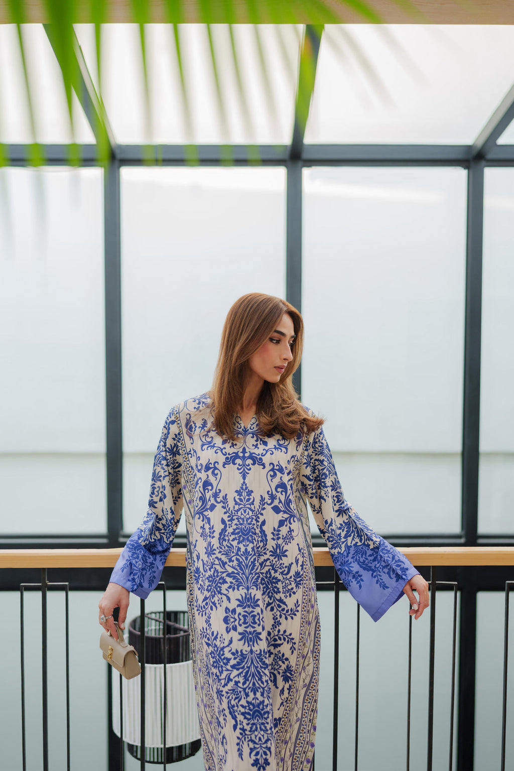 Mahnoor Kaftan
