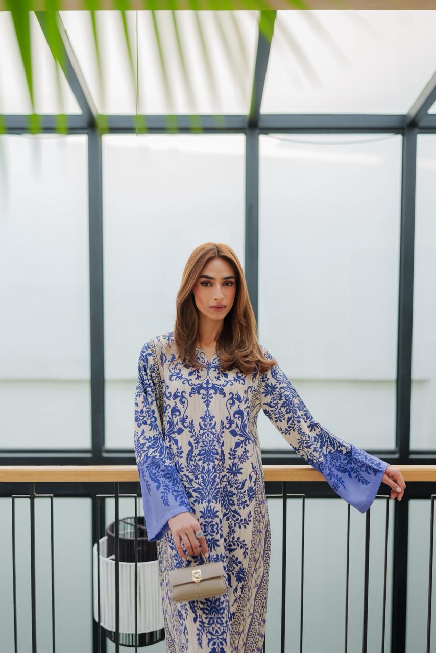 Mahnoor Kaftan