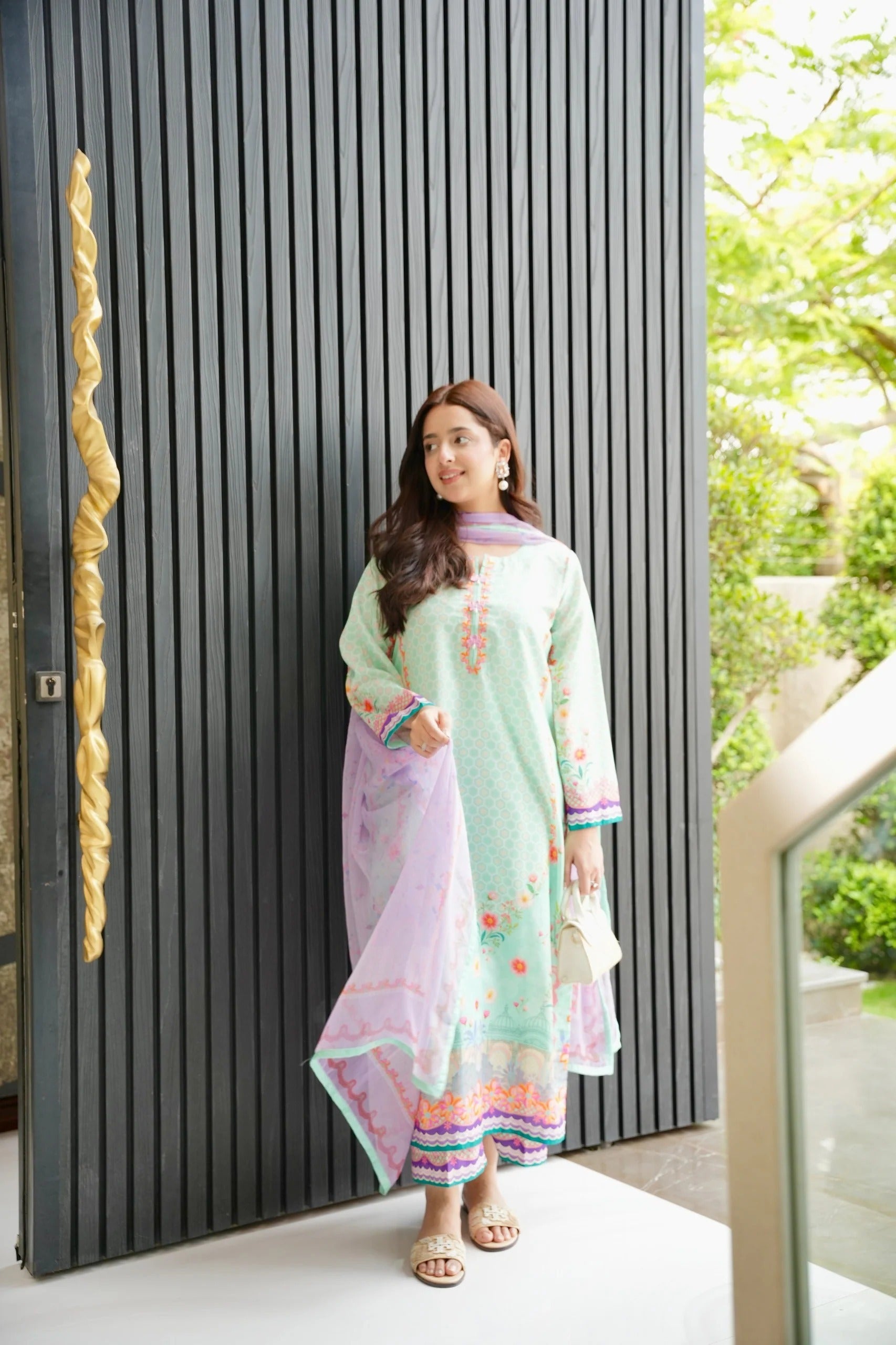 Afsoon Kurta Set With Dupatta