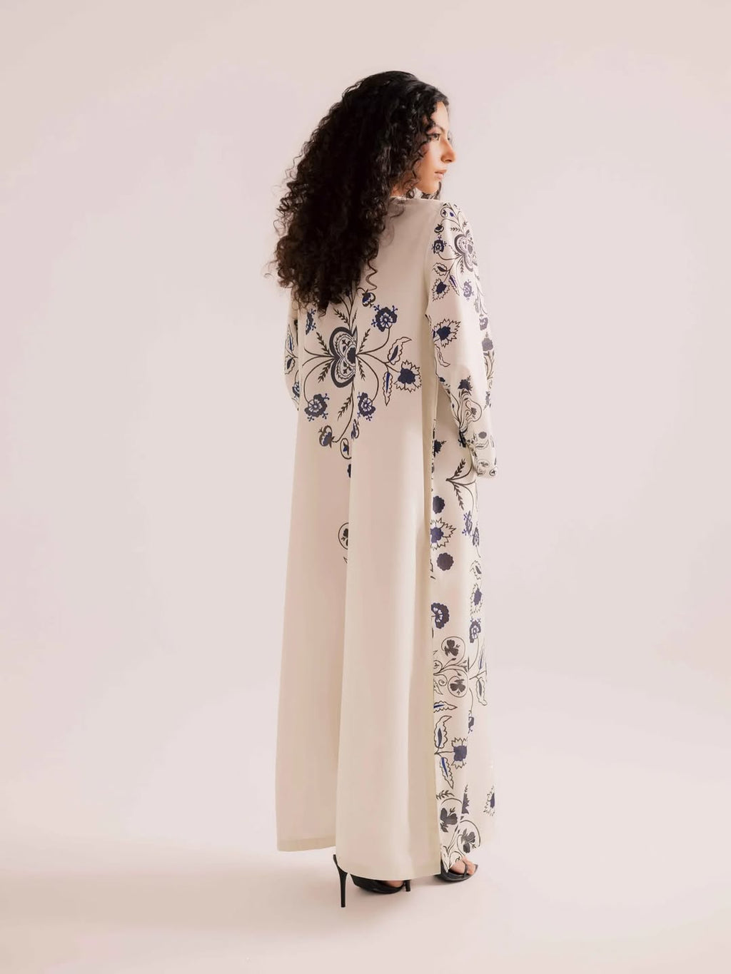 Ravinah Kaftan