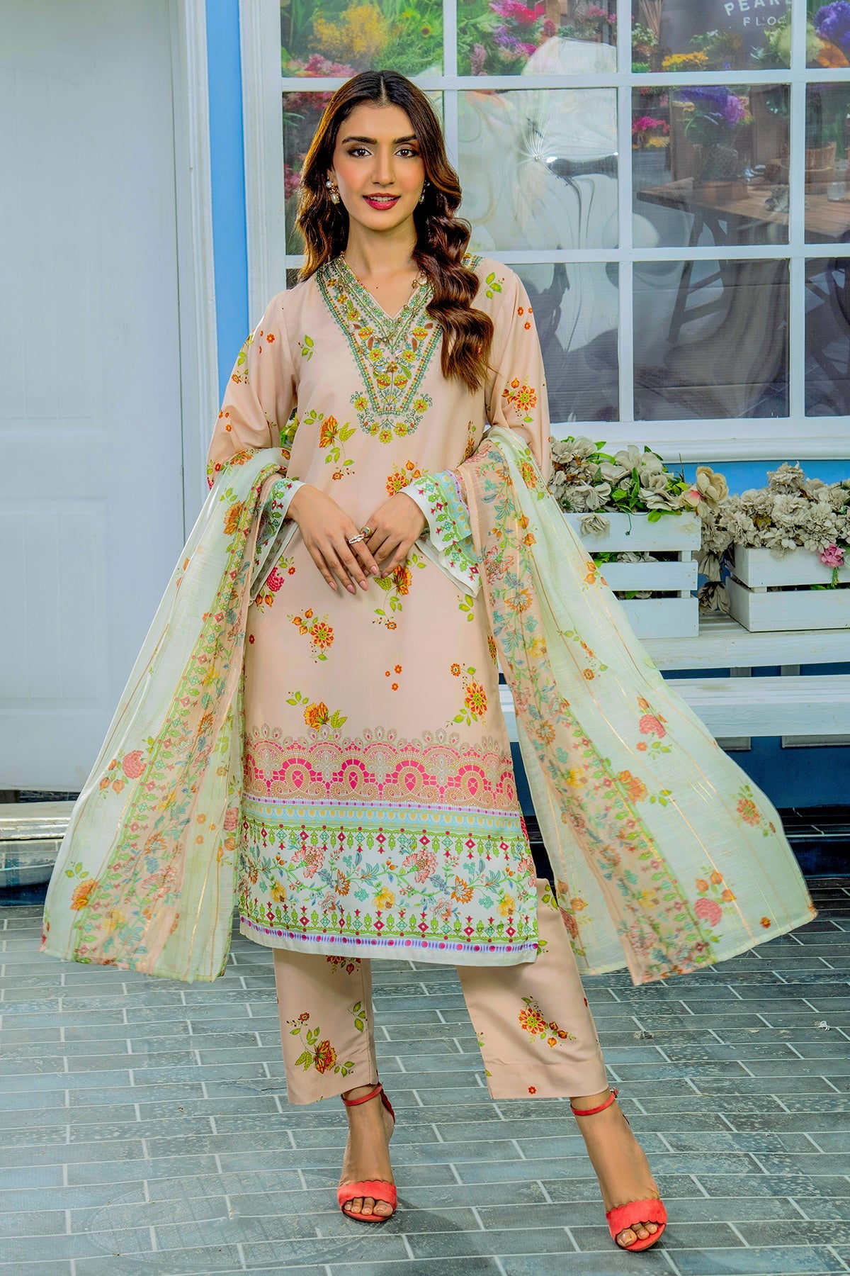 Azura Kurta Set With Dupatta