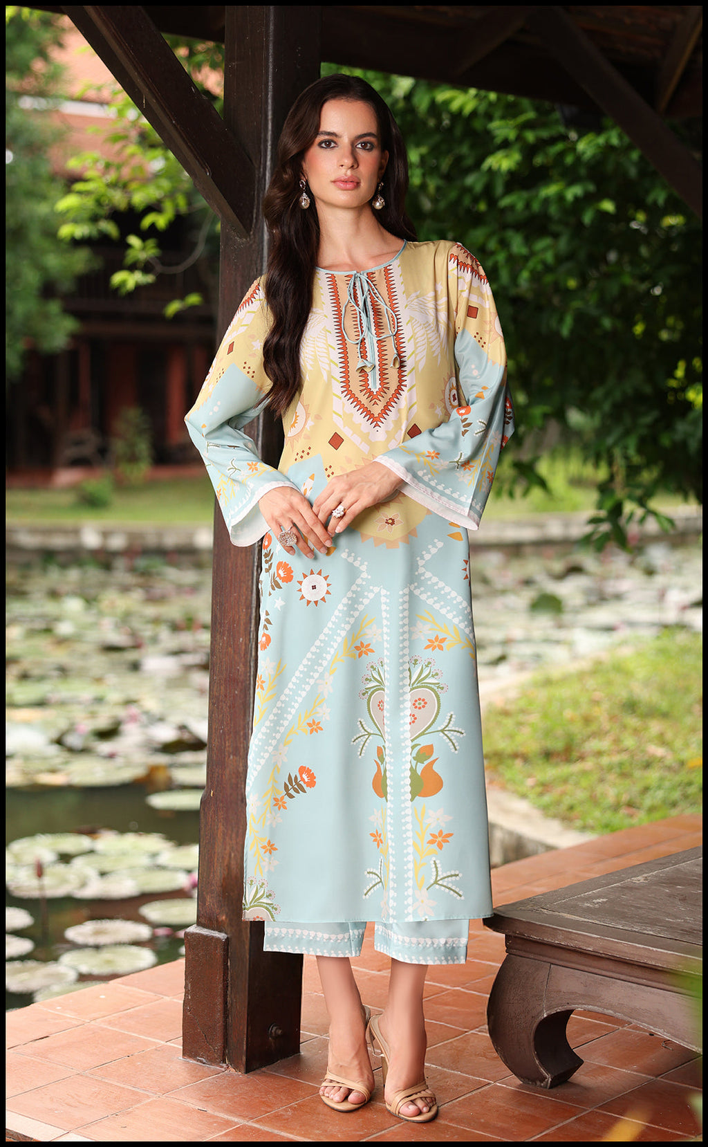 Zavina Kurta Set