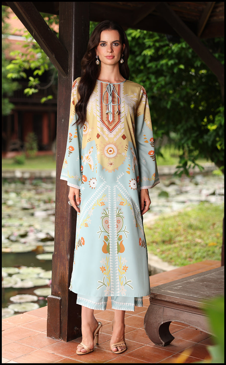 Zavina Kurta Set